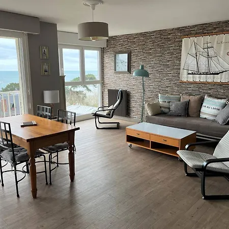 A 200m De La Plage Avec Wifi Et Vue Mer A - Fr-1-368-126